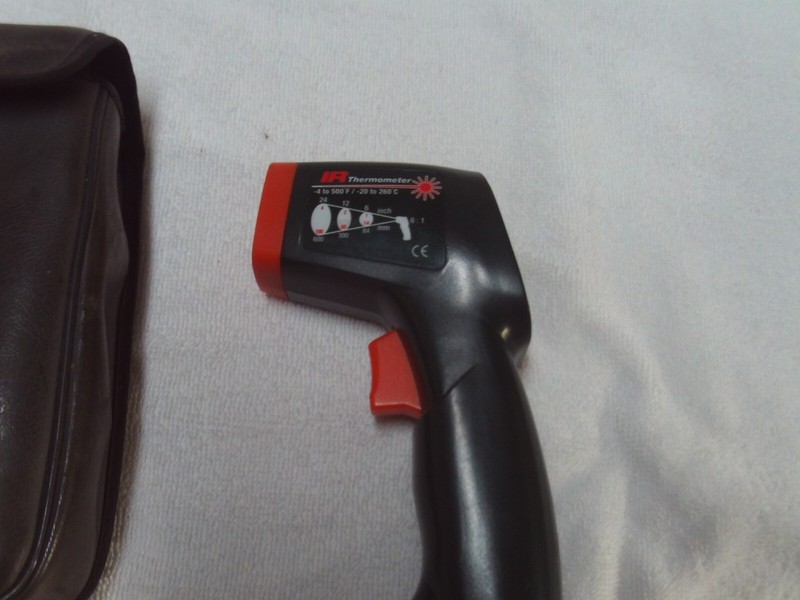 IR Laser Heat Thermometer with Red Dot Pointer