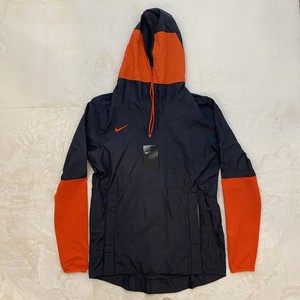 nike lightweight player jacket