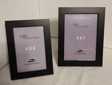 Pair of Uniek Life's Collection Picture Frames 4x6 & 5x7 Never Used