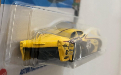 2025 Hot Wheels Aston Martin DB4GT High-Speed Edition New Release