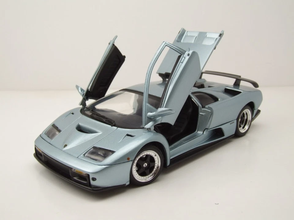 Lamborghini Diablo Gt Grigio Blu Metallizzato Modellino Auto 1:18 MotorMax - Immagine 4 di 4