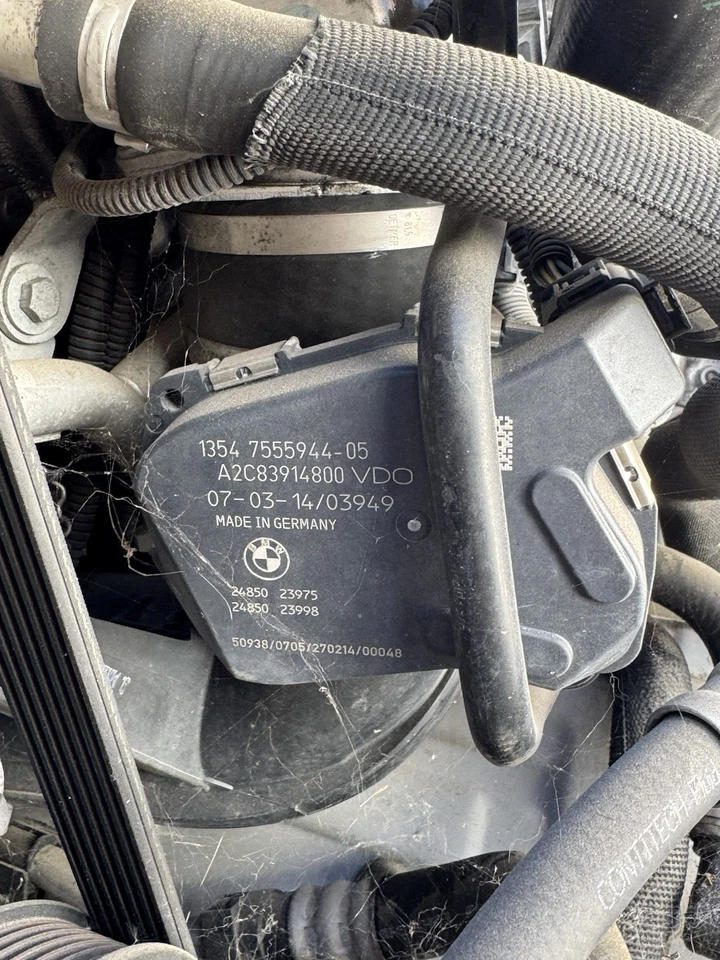 Throttle Body Valve VDO 13547555944 A2C83914800 Genuine OEM - Image 2 of 3