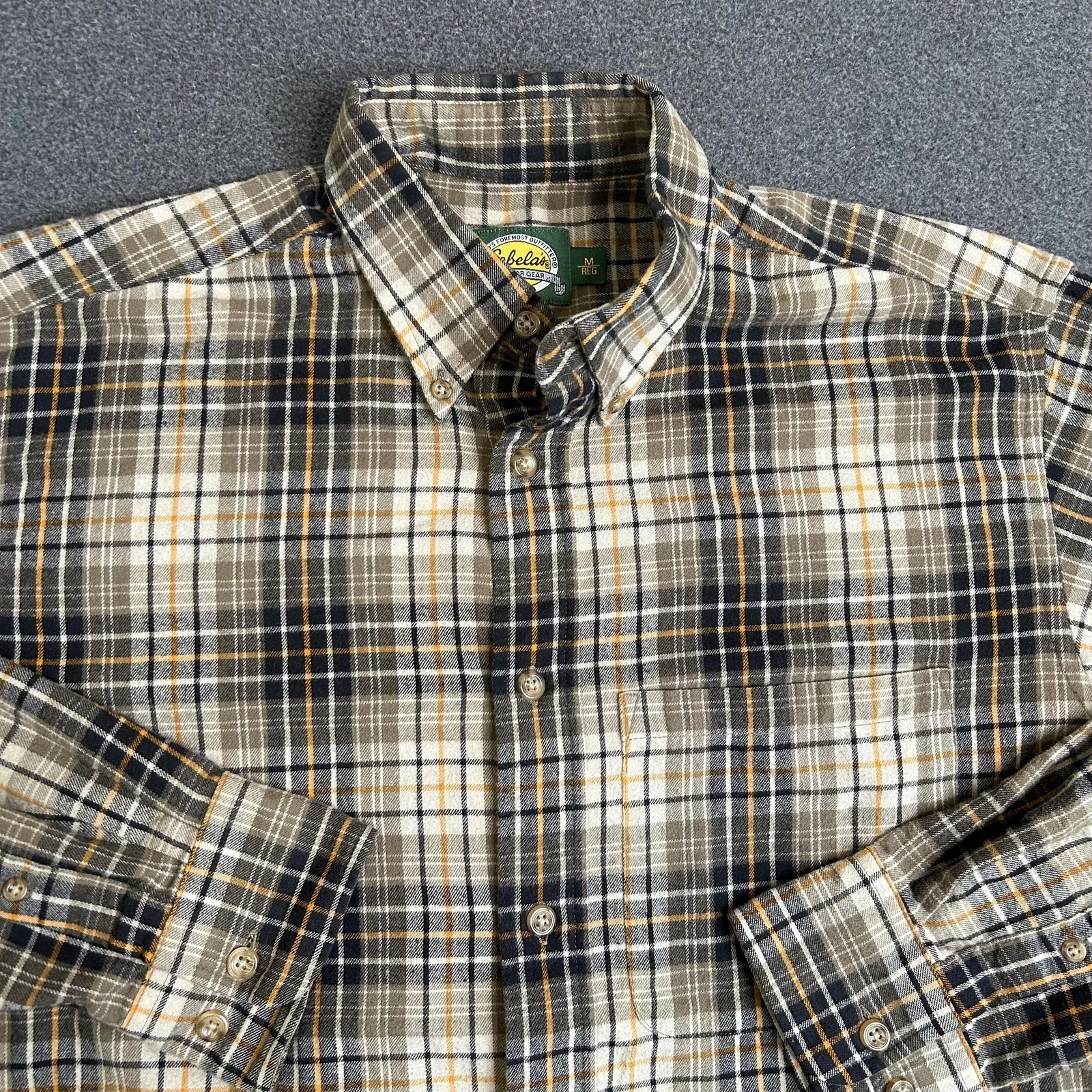 Cabelas Flannel Shirt Mens Medium Brown Plaid Button Front Long Sleeve Outdoor
Opens in a new window