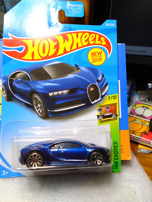 Hot Wheels HW Exotics '16 Bugatti Chiron