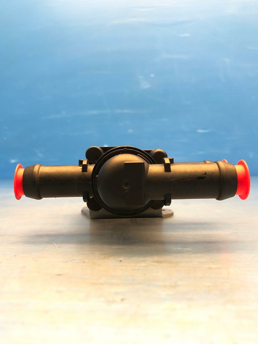 2018-2020 VOLVO XC60 OEM 2.0L ENGINE HEATER CONTROL VALVE