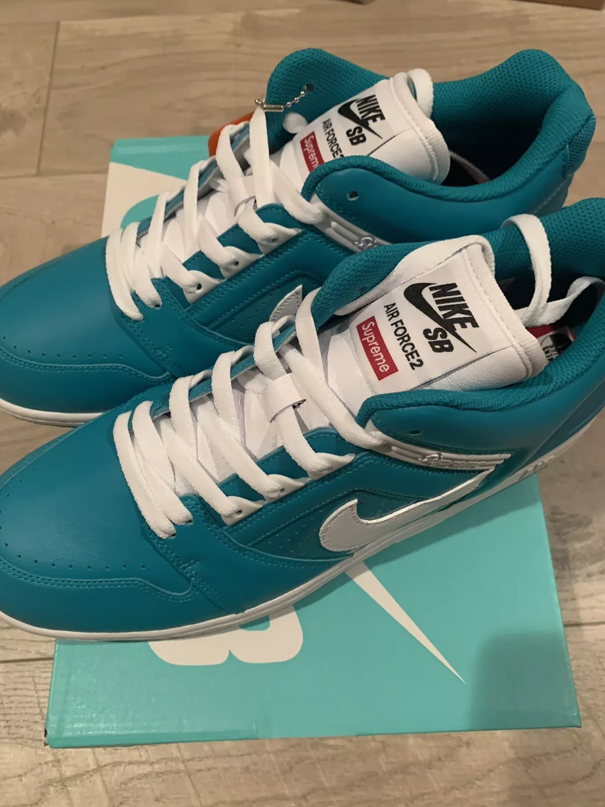 Nike SB Supreme Air Force 2 Bas TAILLE 11