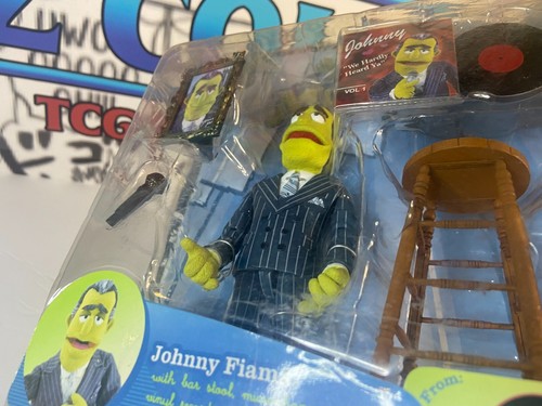 2004 Palisades Muppets Johnny Fiama Brown Suit Actionfigur Serie 7 - Bild 8 von 9