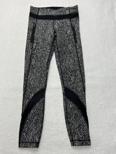 Lululemon Leggings With Zipper Pockets And Mesh