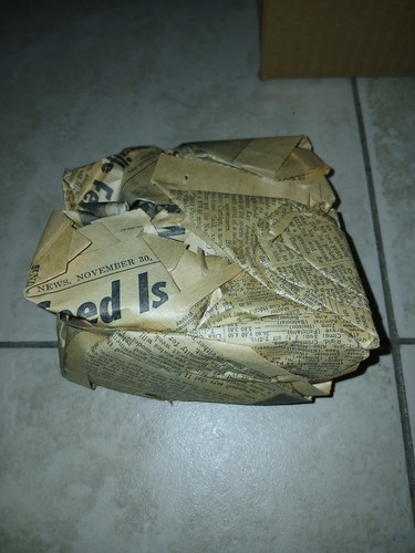 1969 Apollo Cast Iron Space Bank NOS Original In Mailer Box With Orig Newspaper - Picture 7 of 10