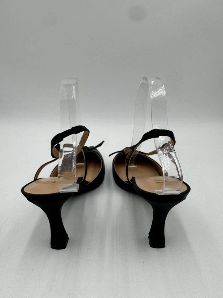 Unisa Womens Black Slingback Heels With Pointed Toe & Bow Accent Size 9M - Image 3 of 4