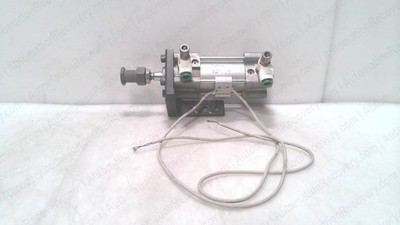SMC C96SDB32-25-M9B, ISO CYLINDER #351892