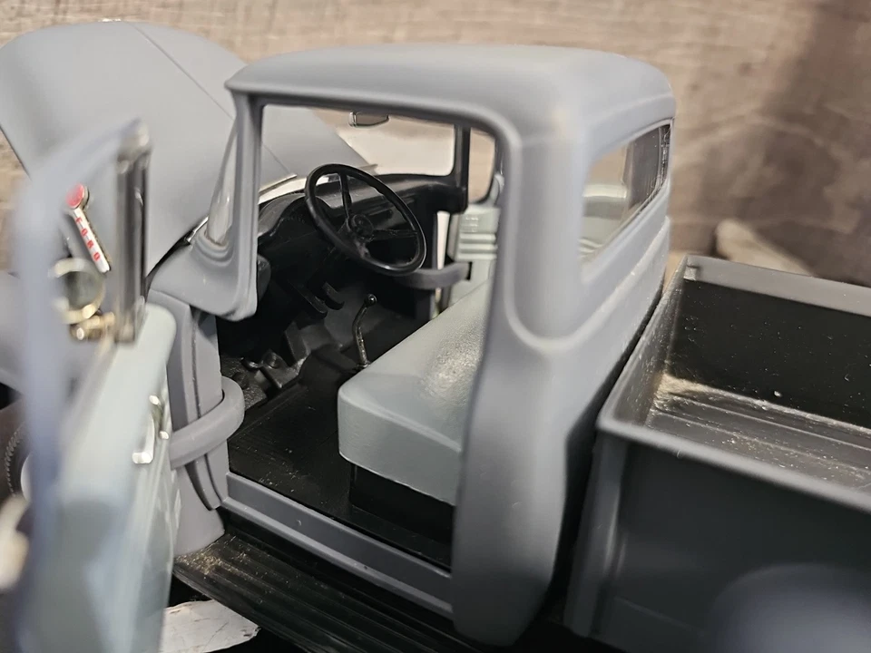 Camión diecast Ertl American Muscle 1956 Ford F-100 escala 1:18 sin caja **leer** Foto 4 de 4