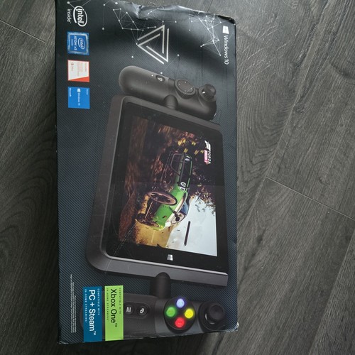 Linx Vision 8" Tablet with Xbox Controller - Black
