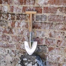 Burgon & Ball Small Perennial Spade Short Handle Garden Gardening