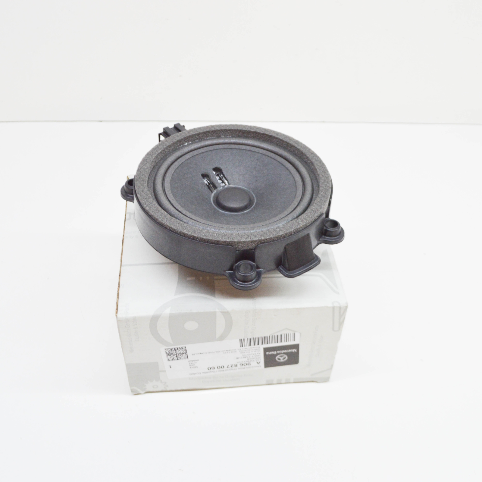 MERCEDES-BENZ SPRINTER 906 Front Door Loudspeaker A9068270060