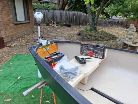 Old Town Canadian Canoe Rogue River 154 ss with motor - image 4 of 4