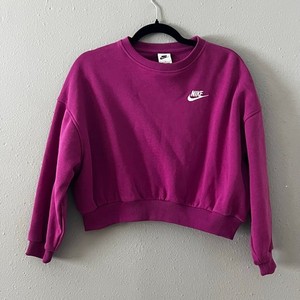 Nike Cropped Crewneck Sweatshirt Girl’s Large Magenta Fleece Logo Athletic Soft