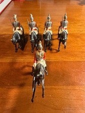 BRITAINS TOY SOLDIERS SET 1   SET OF FIVE LIFE GUARDS   L K 
