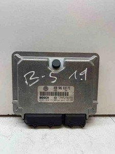 VW PASSAT B8 3G2 Motorsteuergerät ECU 038906018FS 1.60 Petrol 1996 32446936