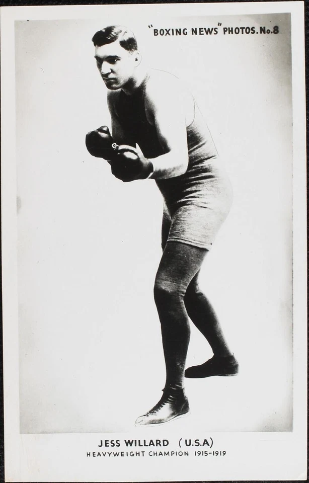 1940-70 Boxing News Photos - Jess Willard #8
