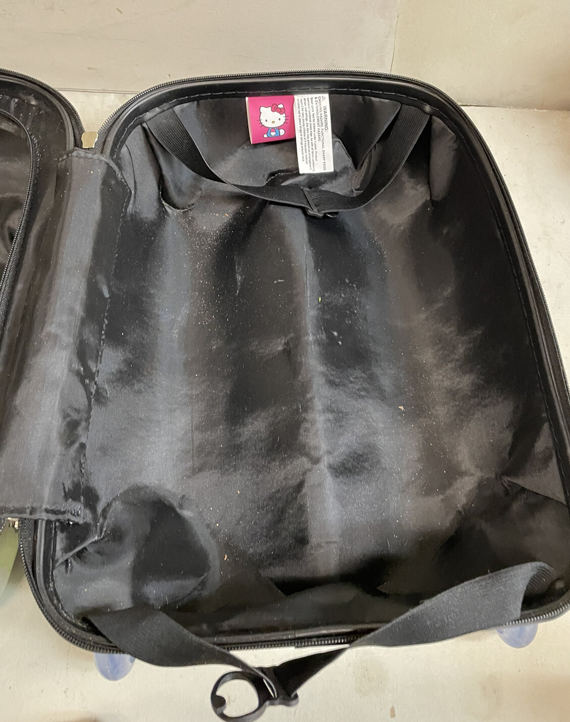 HELLO KITTY Hard Shell Rolling Suitcase Girls Luggage 17"