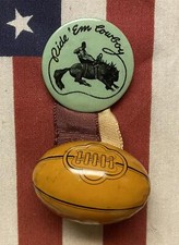 Vintage 1940s Univ.of Wyoming Football Ride 'em Cowboy Pinback w/Tin Ball Dangle