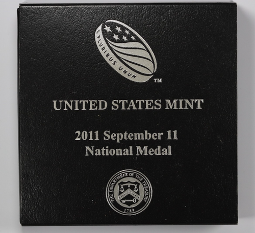 2011 W September 11th Silver National Medal US Mint Proof Medal Box and COA - Picture 3 of 4