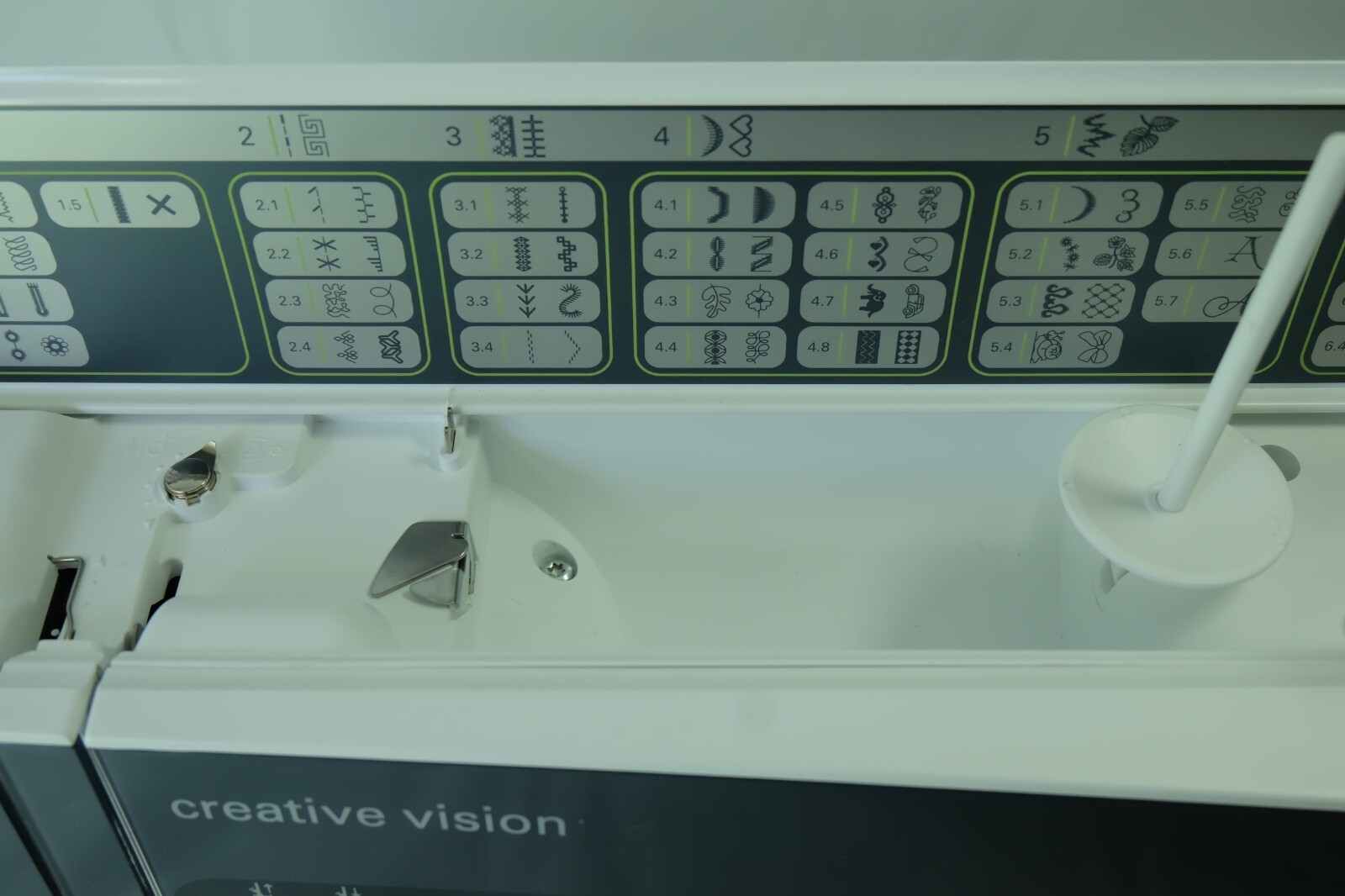 PFAFF Creative Vision 5.0 Computerized Sewing Embroidery Machine