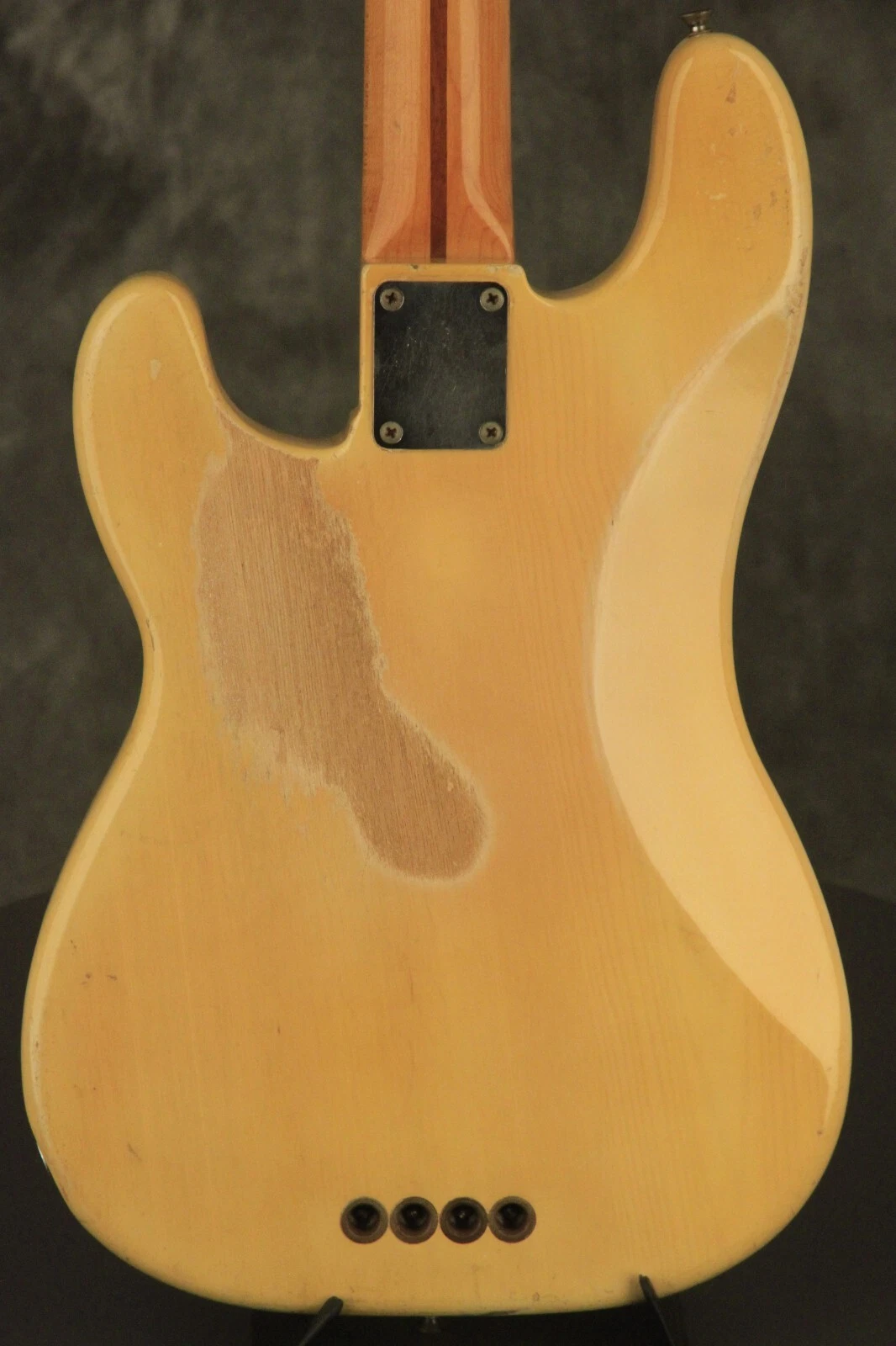Picture 11 of 24