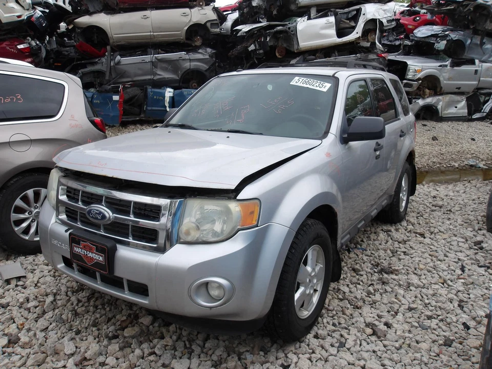 Used Engine Coolant Reservoir fits: 2010 Ford Escape Grade A - Image 2 of 4