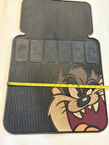 Vintage 1990s Looney Tunes Taz Tazmanian Devil Rubber Car Truck Floor Mats - Picture 4 of 5