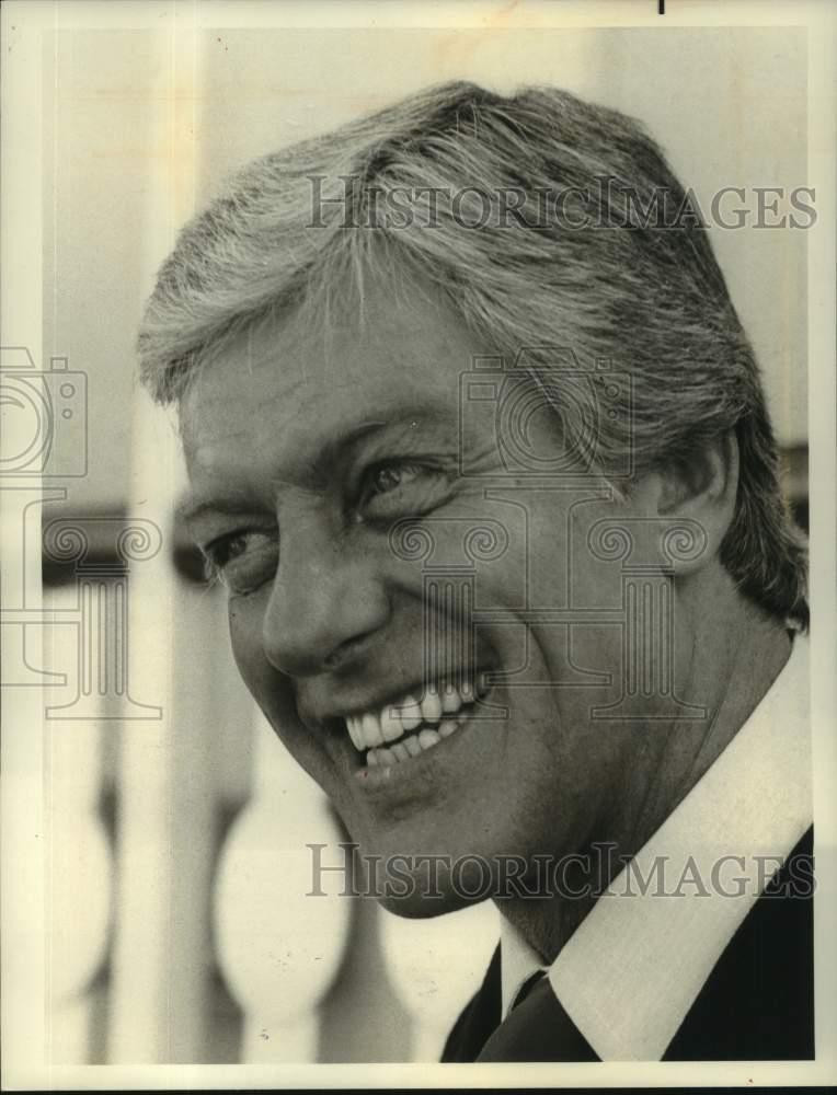 Dick Van Dyke hosting Van Dyke and Company show 1977 press photo