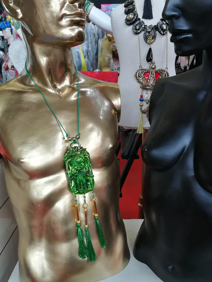 Mandrágora Mandrágora Talismán de la Suerte Bruja Verde Celta Buena Suerte Amuleto Joyería Foto 4 de 4