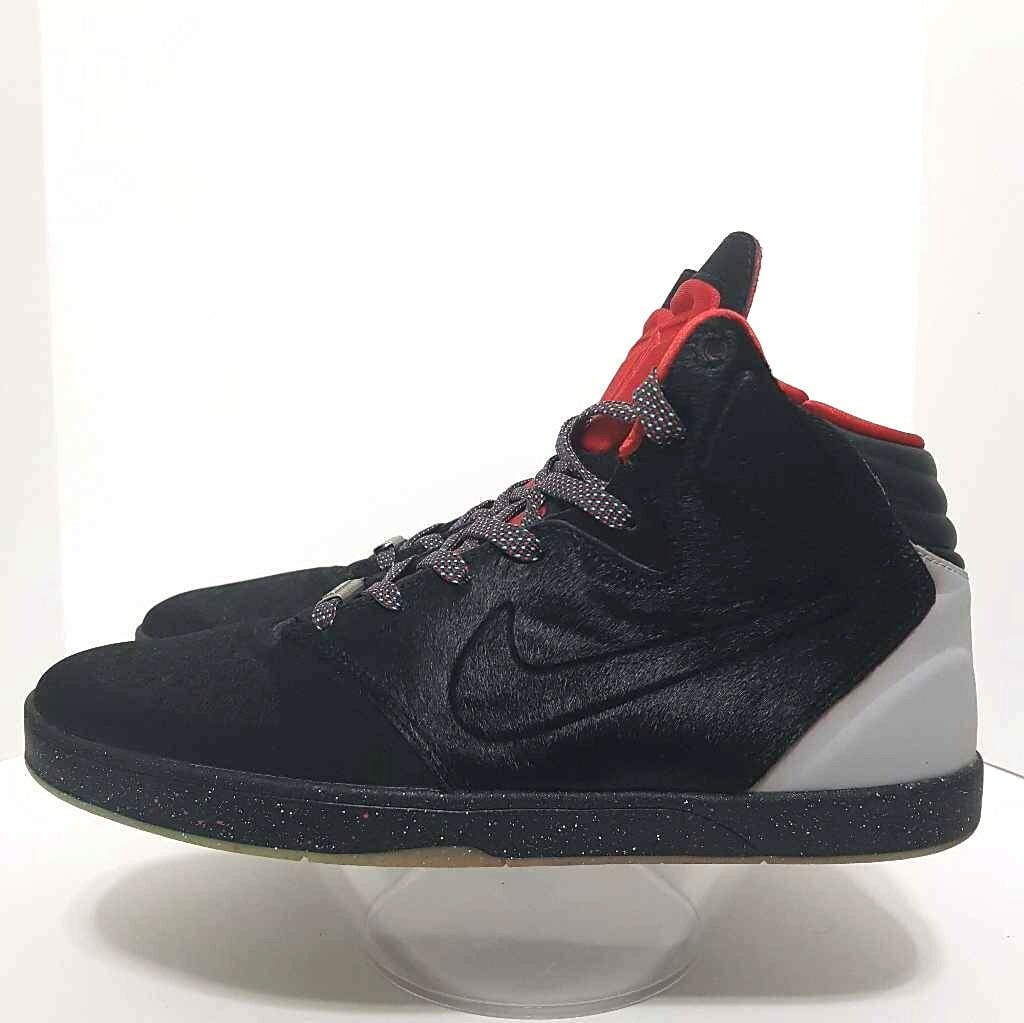 Nike Kobe Bryant 9 IX Year of the Horse Basketball Shoes 647594