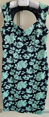 blau grünes Bodycon Kleid von Numoco Größe M - Neu