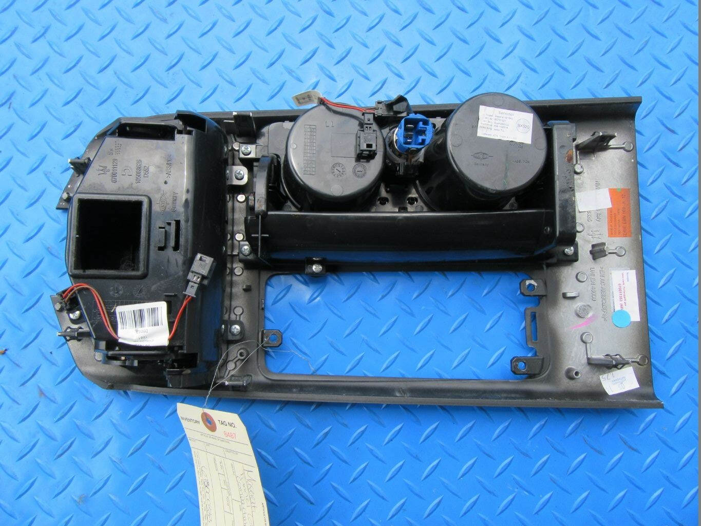 Maserati Ghibli Quattroporte center console wood trim panel #8487