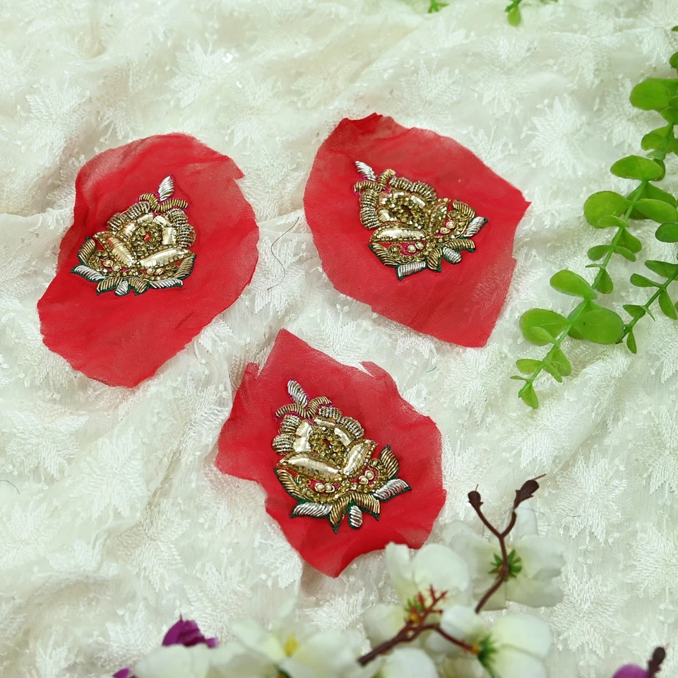 Vintage Red Pure Georgette Silk Appliques – Set of 3 Hand-Embroidered Dabka Zari - Image 3 of 4