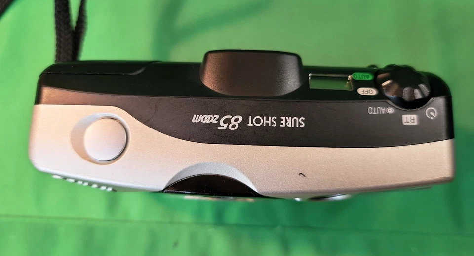 Canon SURE SHOT 85 Zoom Date 35mm Point And Shoot Film Camera Tested - Image 2 of 4