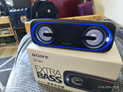Sony SRS-XB40 EXTRA BASS portabler Bluetooth Lautsprecher Schwarz mit LED, USB