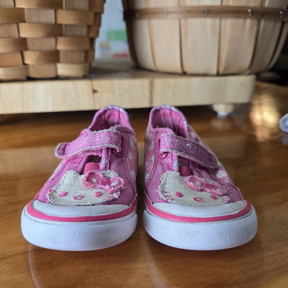 Girls Keds Hello Kitty Sneakers Size 6 Hook And Loop Closure Rubber Toes Pink - Image 2 of 4