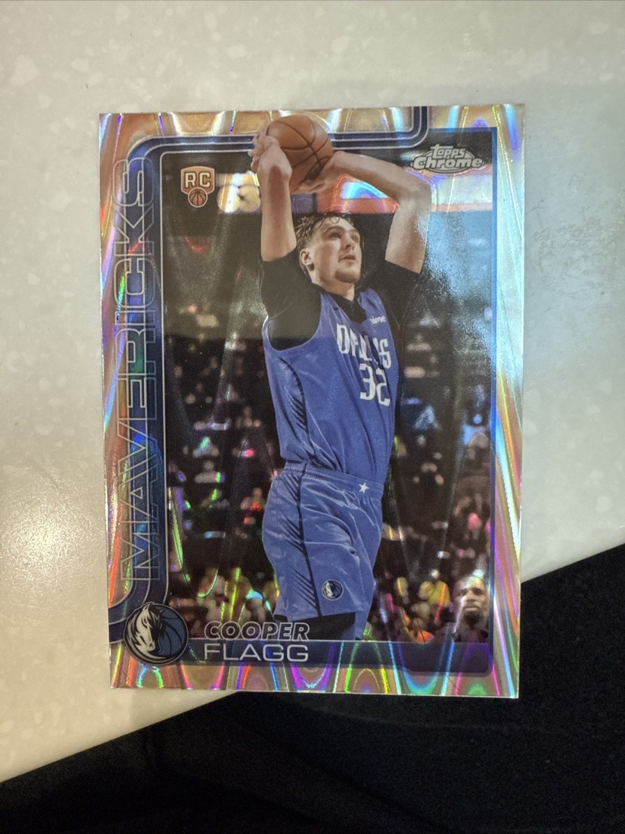2025-26 Topps Chrome #251 Cooper Flagg Raywave Refractor RC Rookie 