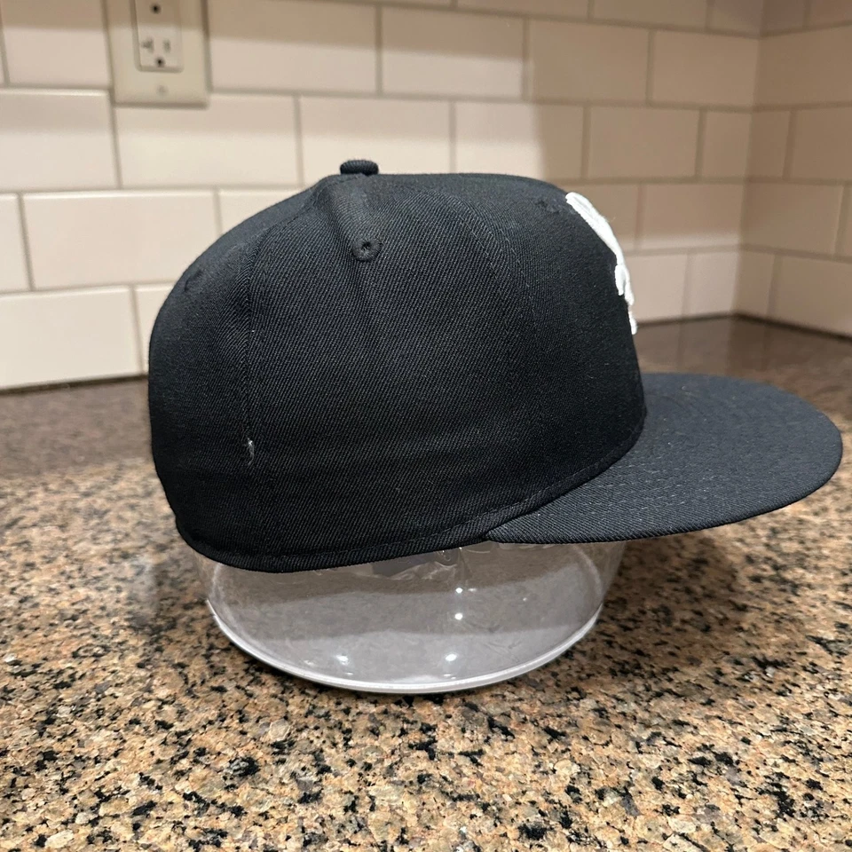 Vtg Chicago White Sox 2005 World Series Hat New Era 59FIFTY 7 3/8 Black Wool - Image 2 of 4