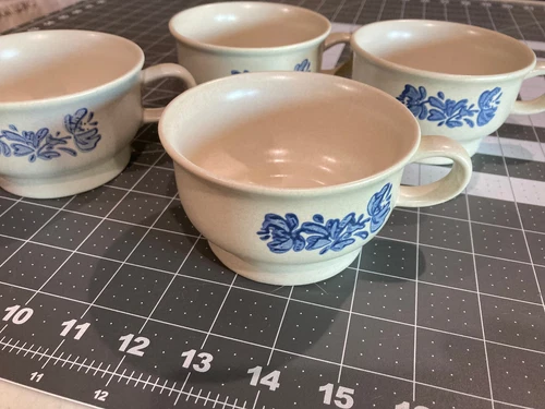Vintage Pfaltzgraff Yorktowne Set Of 4 Coffee Tea Soup Chili Mugs Cups Lot #2