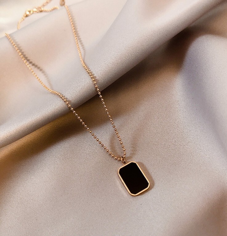 Titanium Gold Rectangle Double-side Black Onyx Pendant Chain