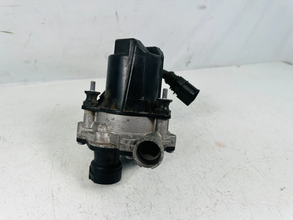 2015-2017 AUDI S4 S5 S8 3.0L 4.0L SECONDARY AIR PUMP 079959231C - Image 4 of 4