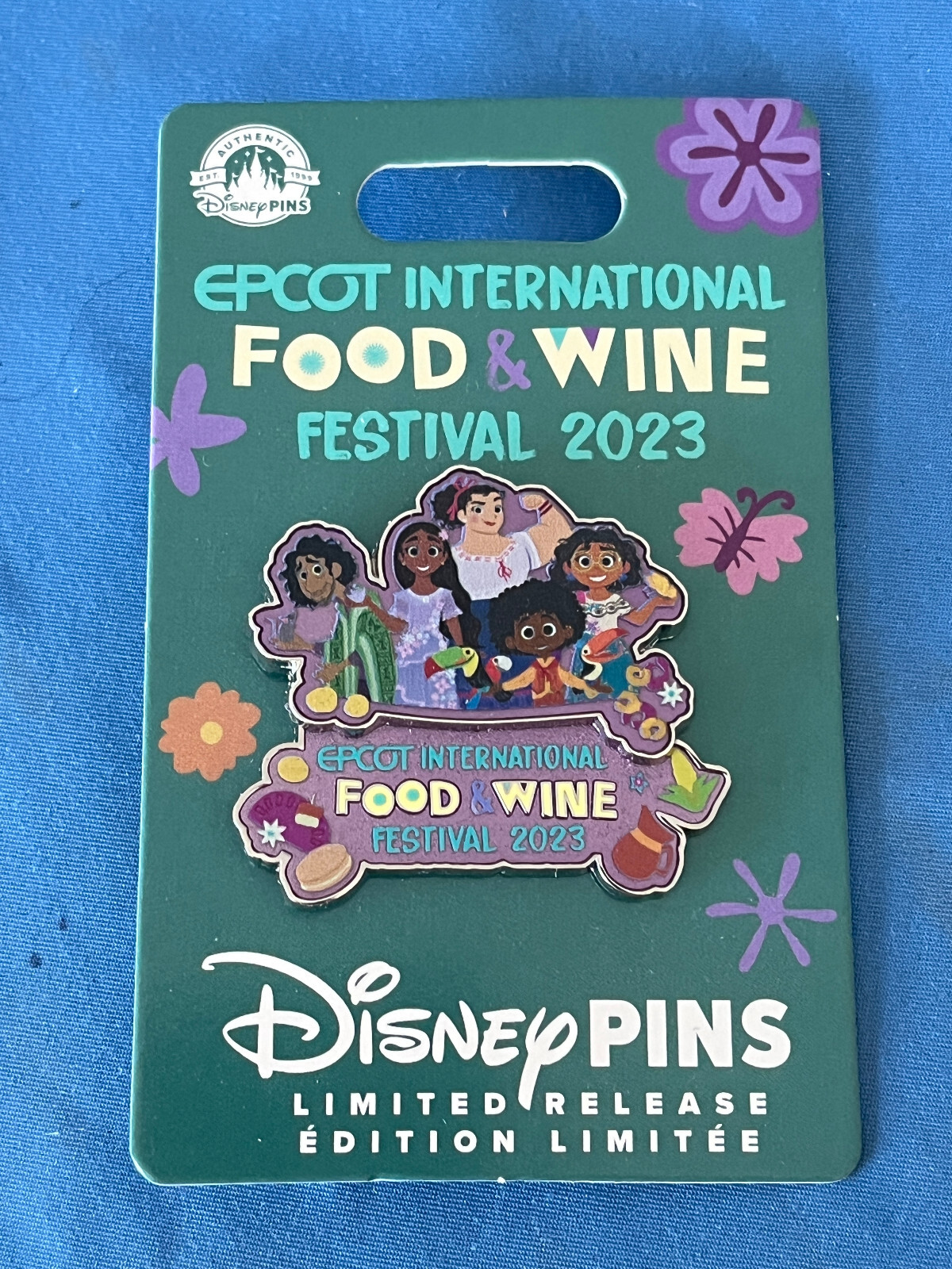 Encanto  FRIENDS  Disney Pin 2023  FOOD  and WINE  FESTIVAL  Limited R New card