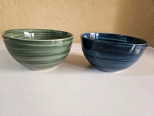 Home Essentials & Beyond 2 Cereal Dessert Bowls 1 Blue 1 Green Brushed Strokes