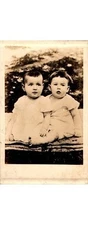 1905 RPPC Postcard Halftone Sepia Photograph Two Children Outdoor Portrait Scene
