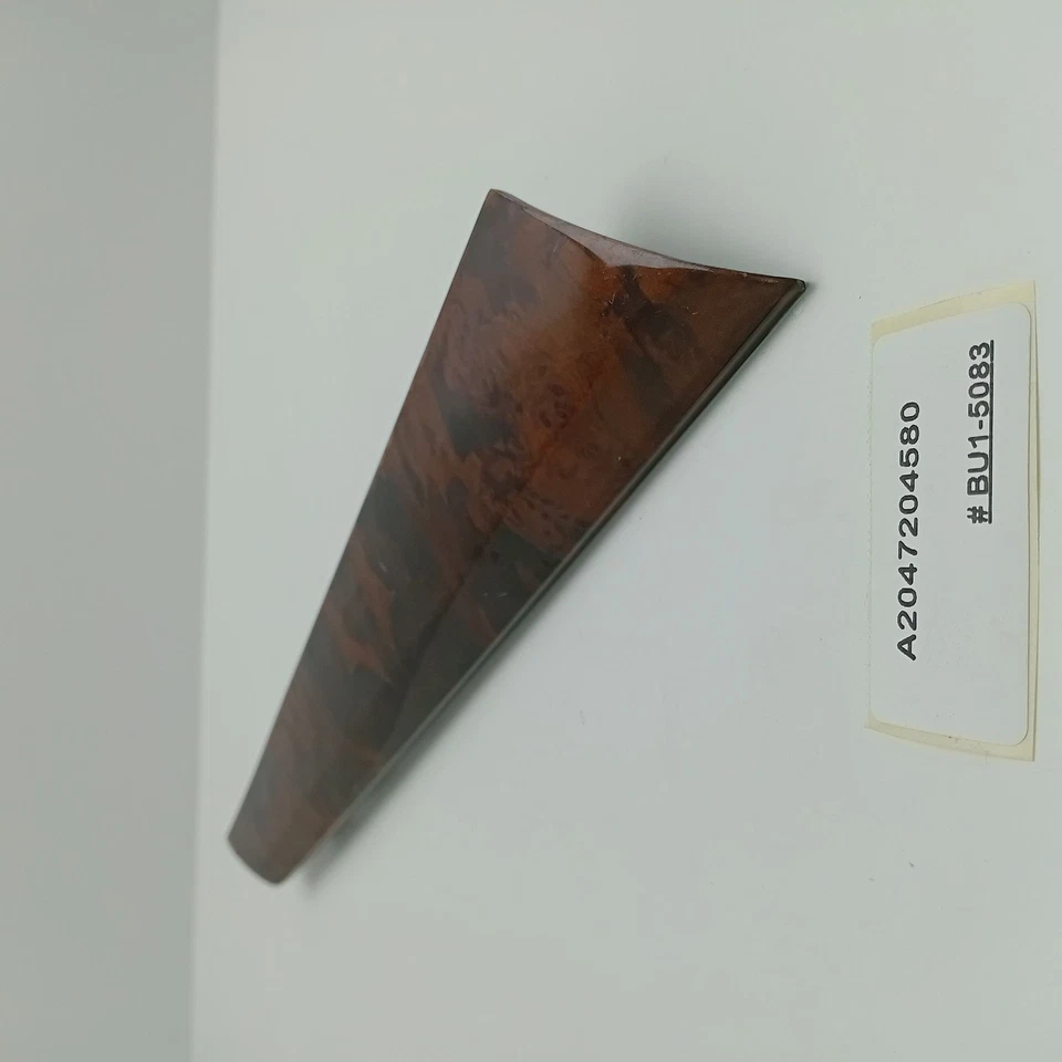 Tira de moldura Mercedes-Benz C350 2006-2014 A2047204580 Foto 4 de 4