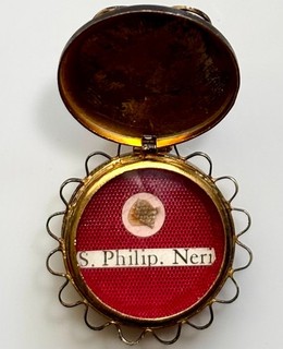 Vintage Reliquary Relic St. Philip Romolo Neri the Apostle of Rome Locket